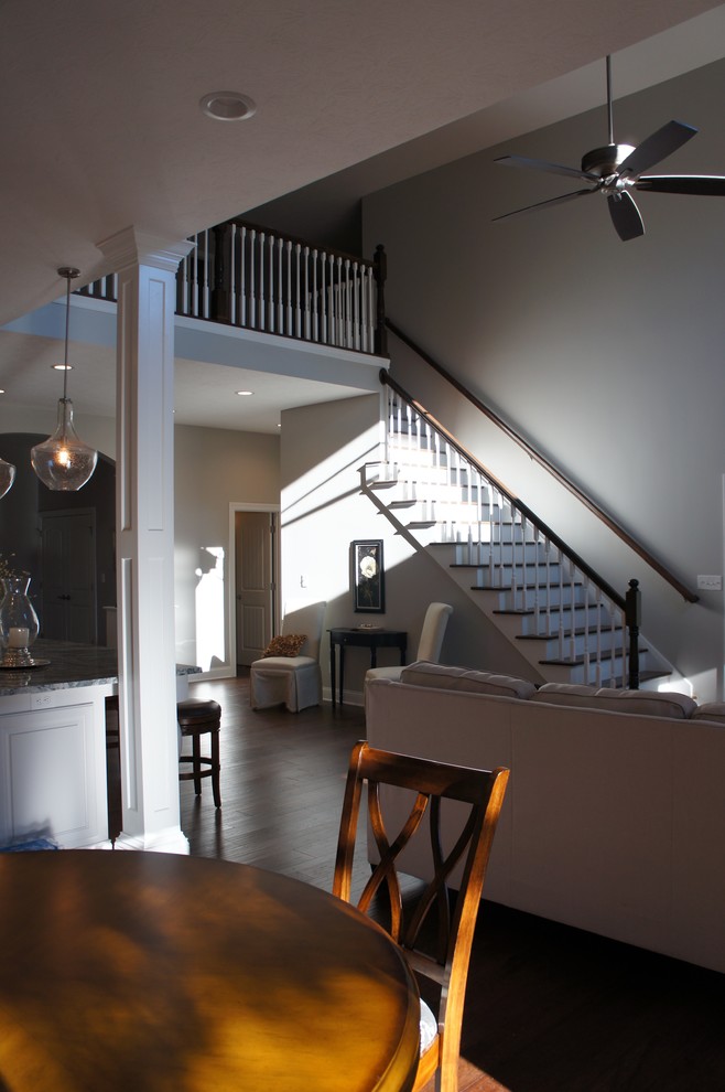 Dining room - transitional dining room idea
