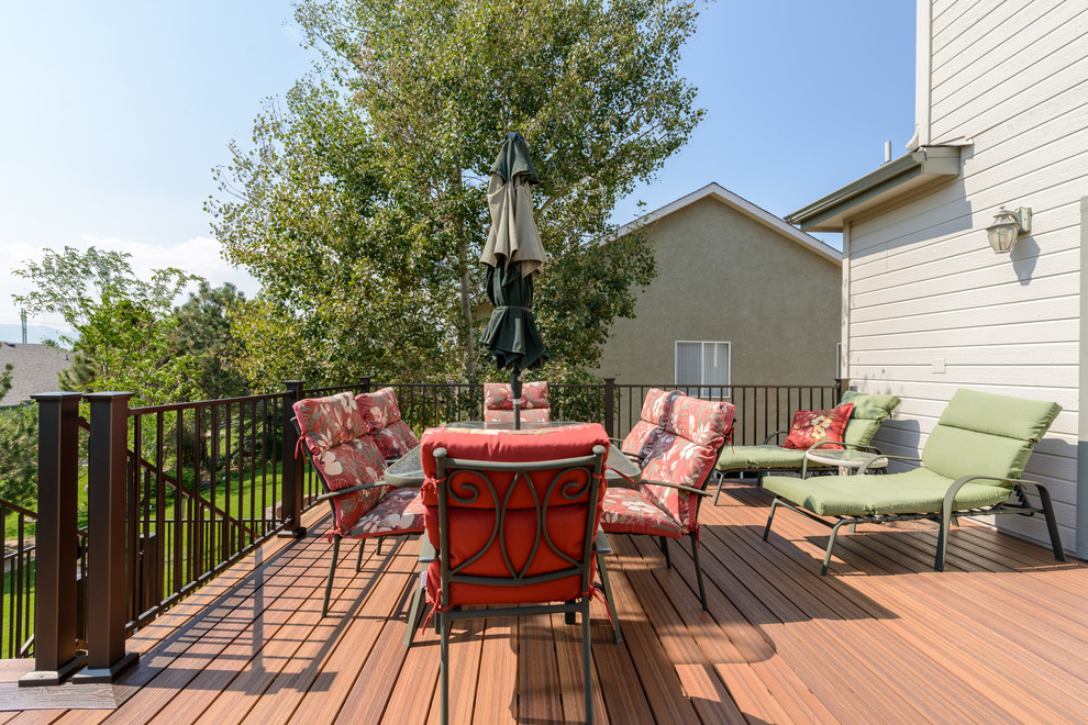 Example of a transitional deck design in Denver