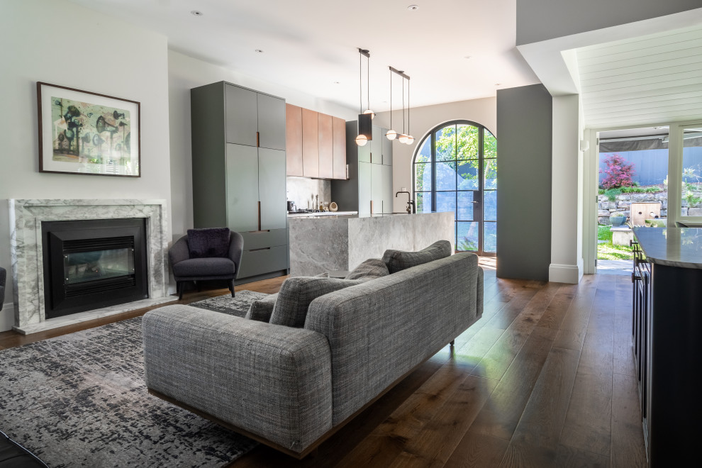 This is an example of a modern living room in Sydney.