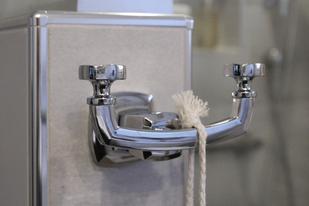 Inspiration for a mid-sized transitional master gray tile and porcelain tile porcelain tile corner shower remodel in Boston with shaker cabinets, dark wood cabinets, a two-piece toilet, gray walls, an undermount sink and quartz countertops