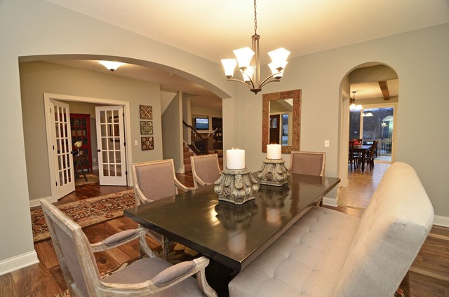 Hampton Hills Model classique-salle-a-manger