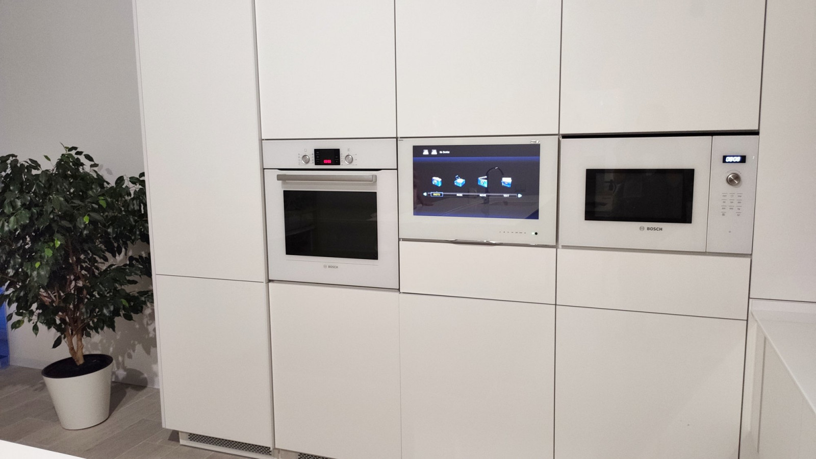 Cabinet Door TV for Kitchen AVEL