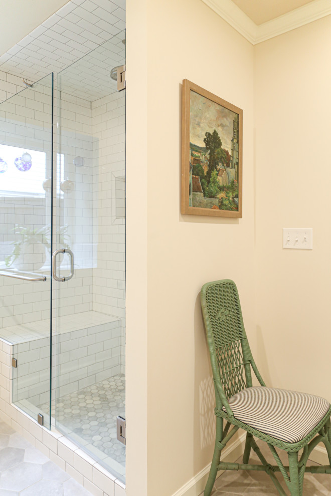 Home design - transitional home design idea