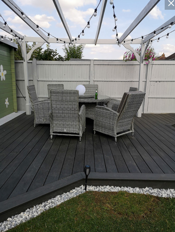 Composite Decking and Fire Pit