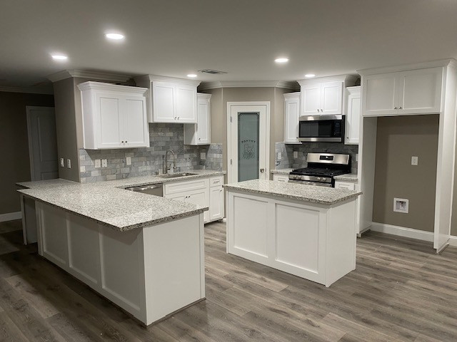 Full Kitchen Remodels