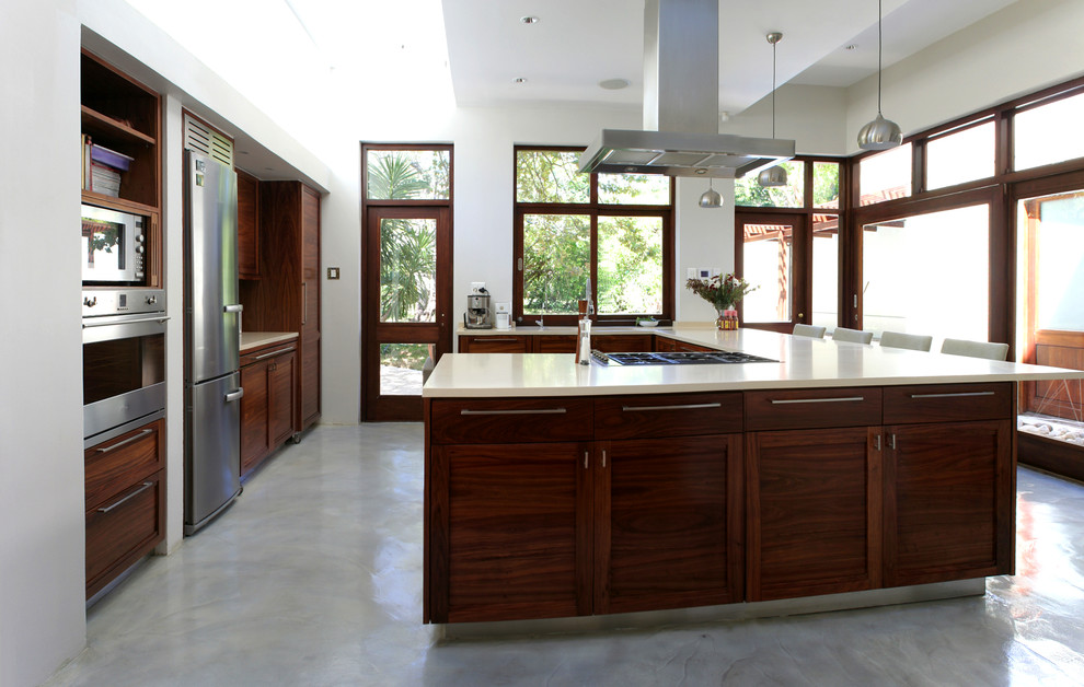 Design ideas for a contemporary kitchen in Other with stainless steel appliances.