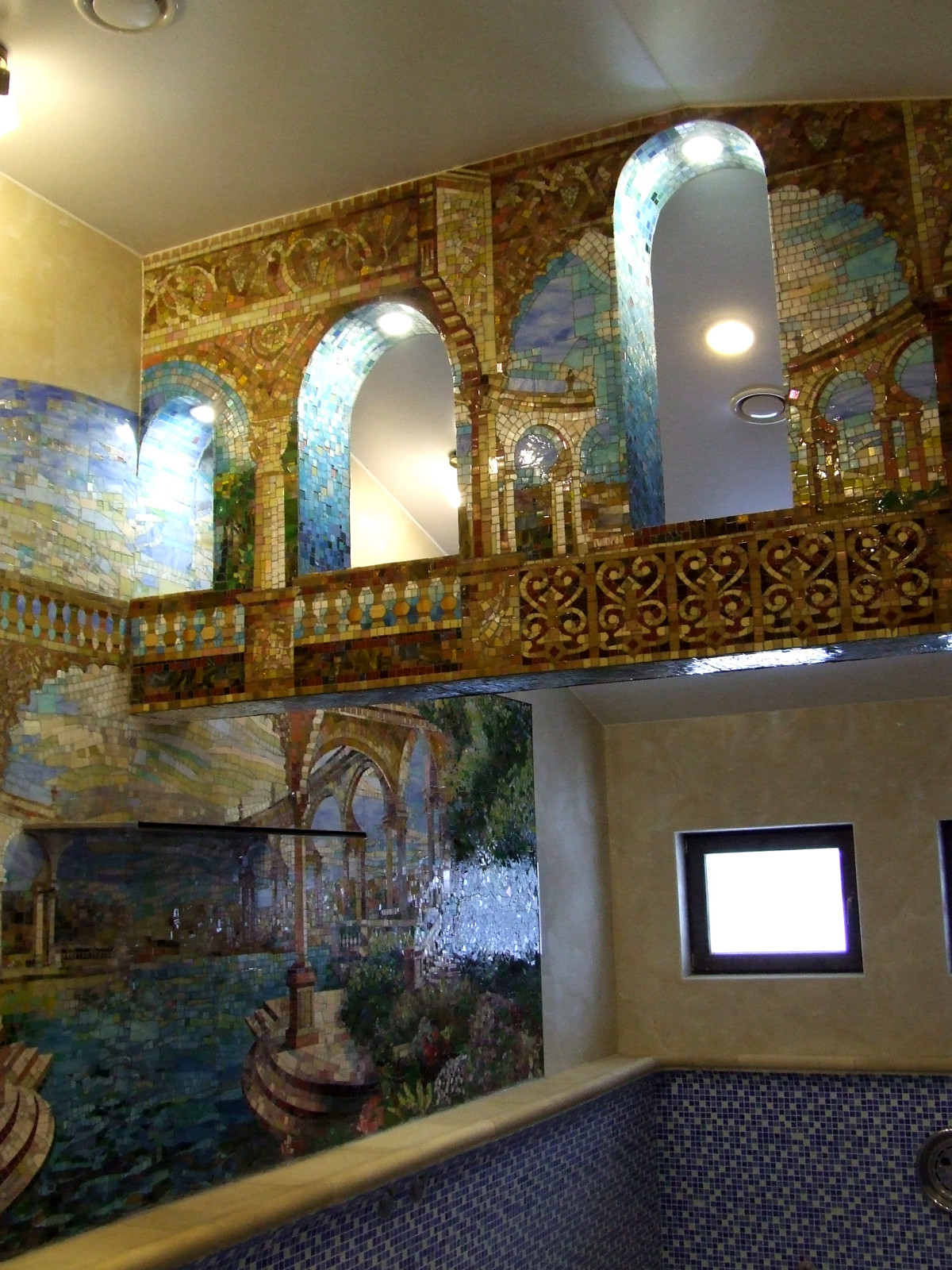 Оформление бассейна в частном доме.