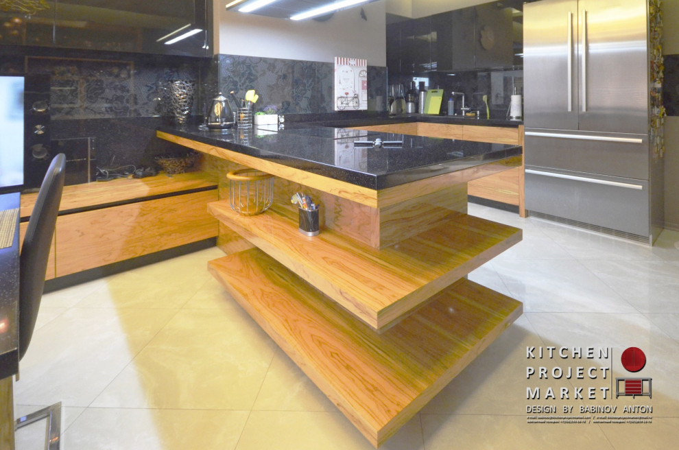 Проект №1 / Комбинация шпона натуральной «Оливы» и «Черного» лака