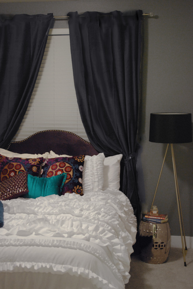 Bedroom - transitional bedroom idea