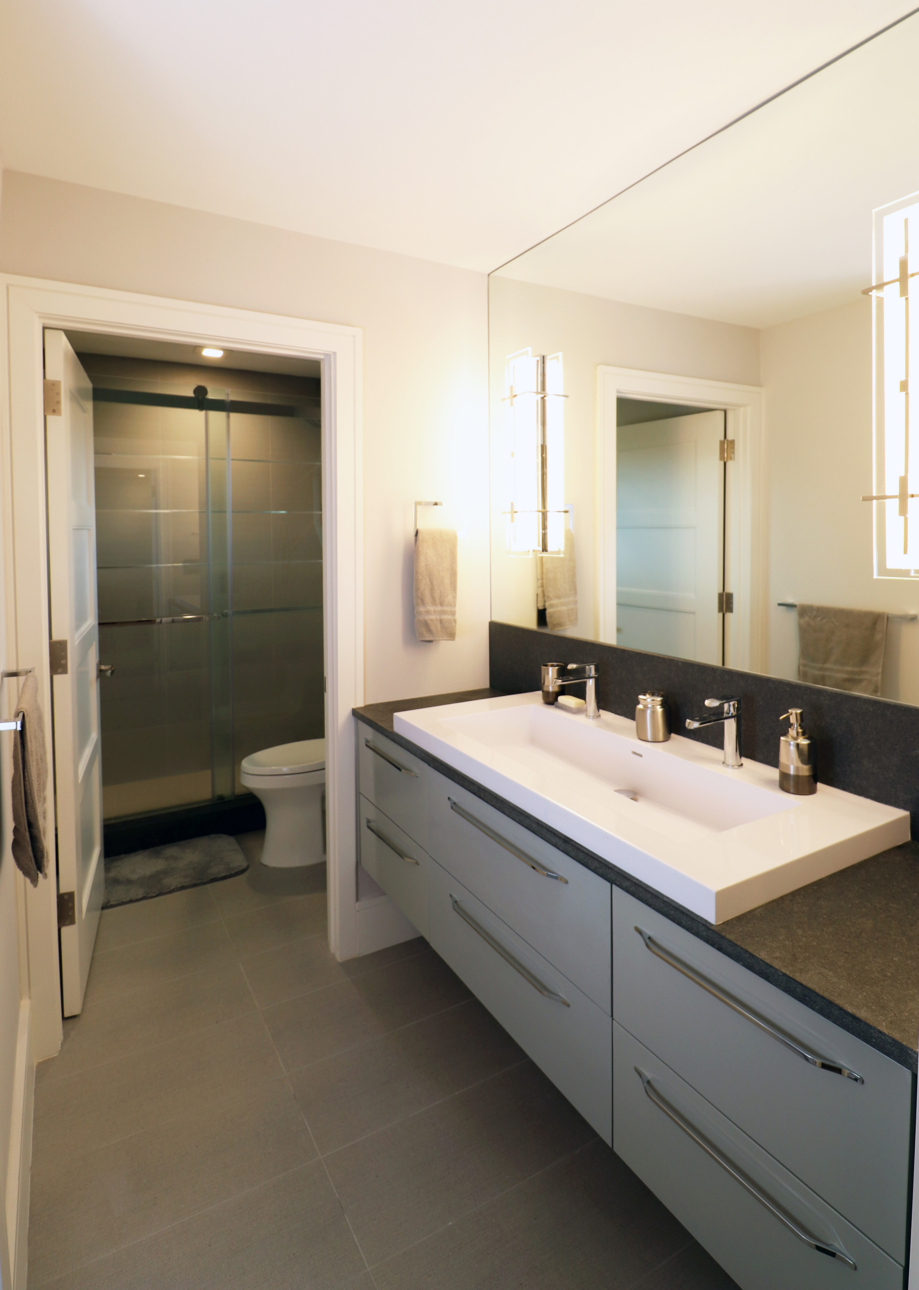 Polo Club Contemporary 2-Story Home Remodel