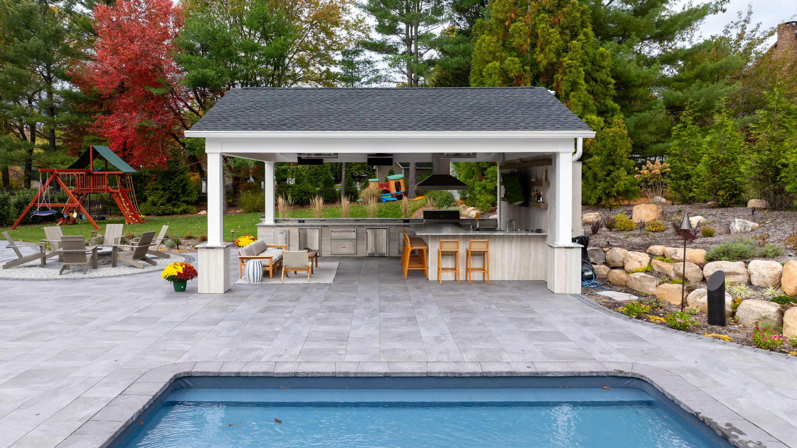 Porcelain Paradise with a Party Pavilian