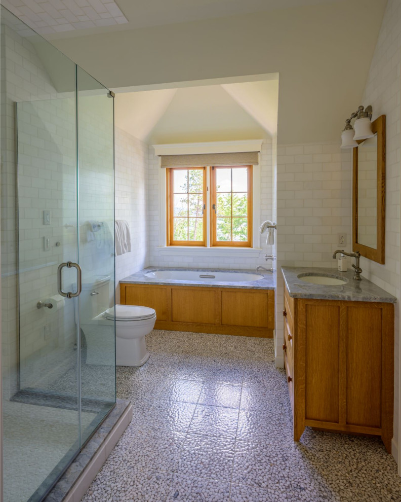 Inspiration for an expansive traditional bathroom in Boston.