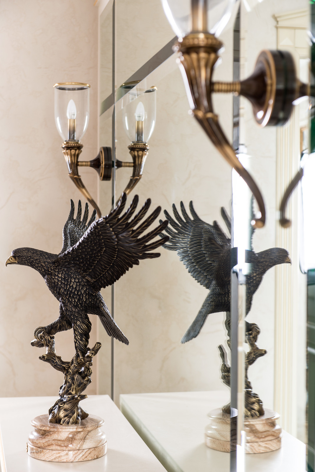 Квартира 120 м2 в ЖК "Соловьиная роща" в районе Куркино, Москва