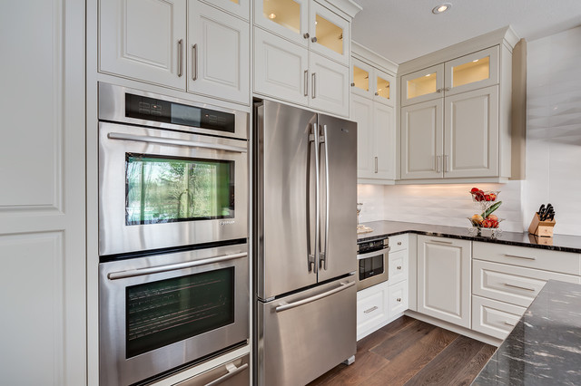 Transitional Kitchen transitional-kitchen