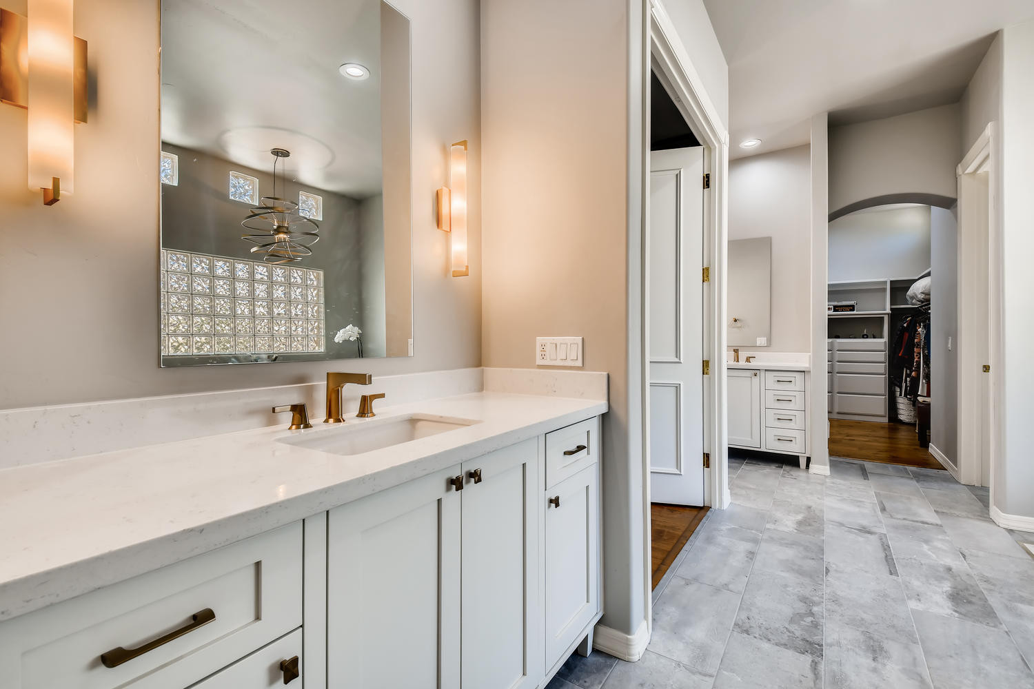 White Lewine Bathroom