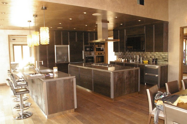 Glendora industrial-kitchen