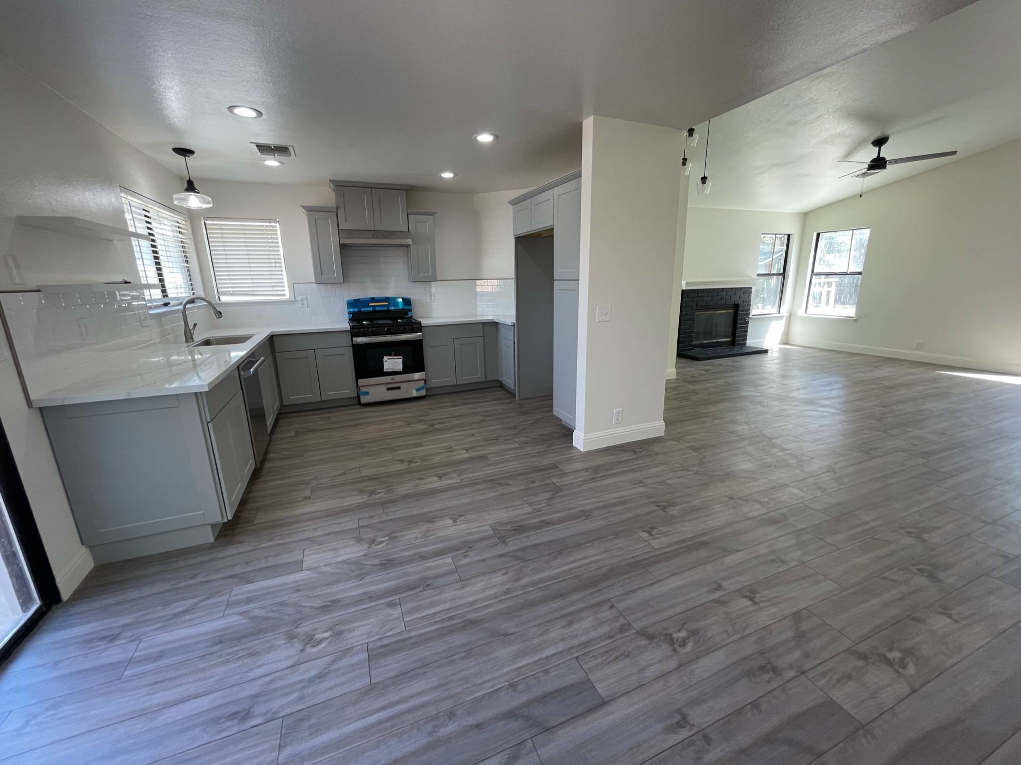 Condor Lane Remodel (Great Room After)