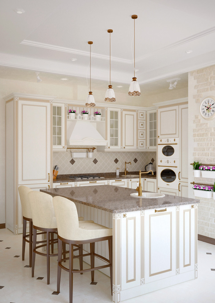 Светлая классическая кухня с элементами кантри стиля