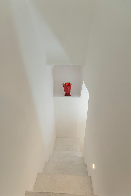 Piccola abitazione privata mediterranean-staircase