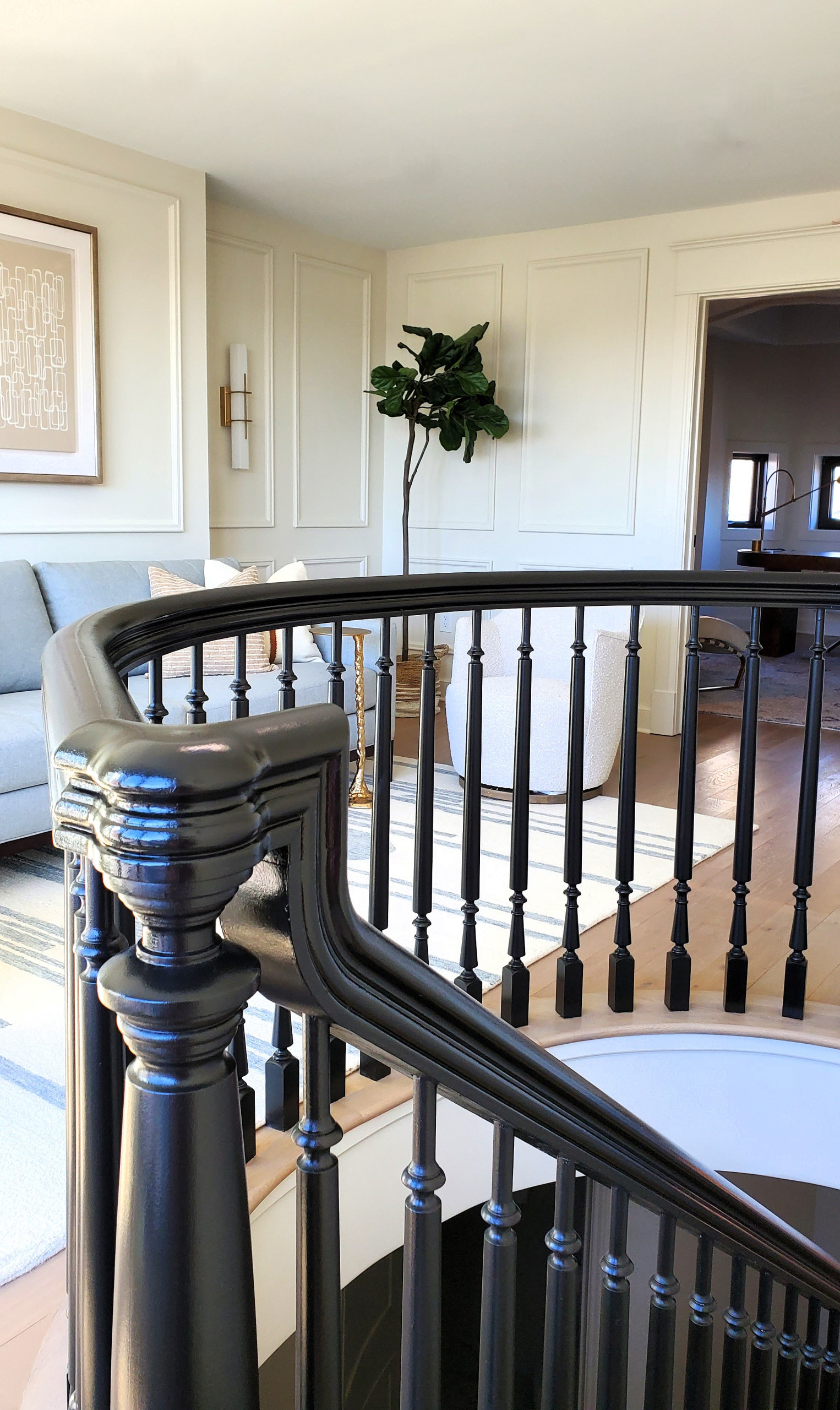 Project #154 | Classic & Chic Wood Railing