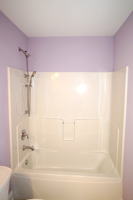 Modified Jonathan I/ Kelsie Floor Plan In Ashwood Creek Community traditional-bathroom
