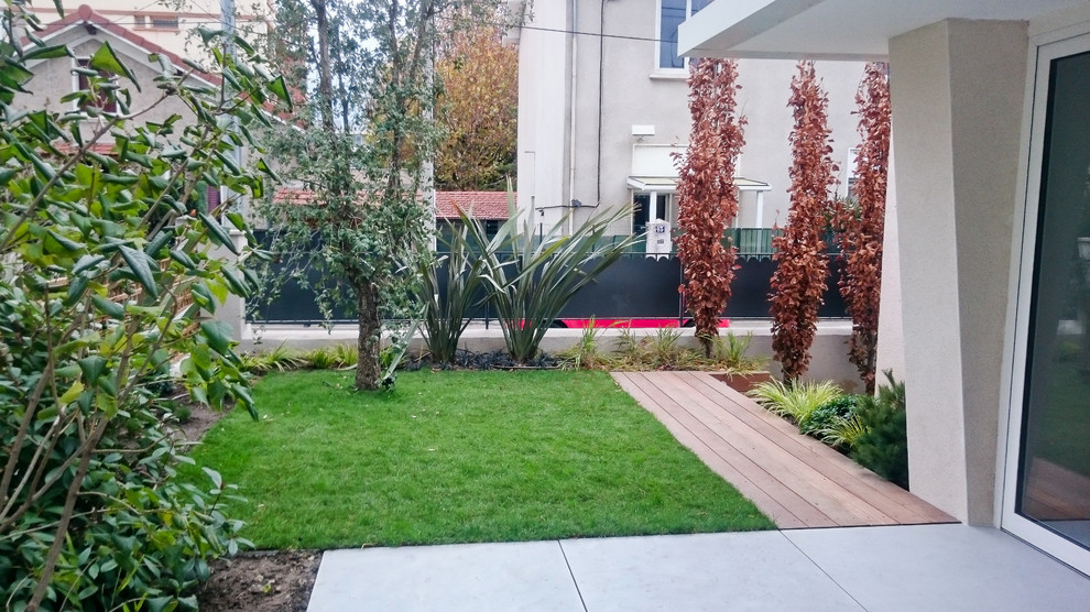 Renovation Complete D Un Jardin De Ville Contemporary Landscape Lyon By Ateliers Kumquat