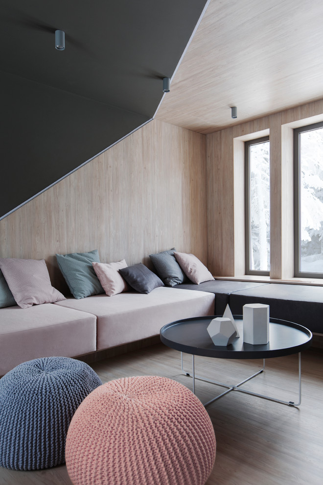 Ассиметричная гостиная для "Дачного ответа"