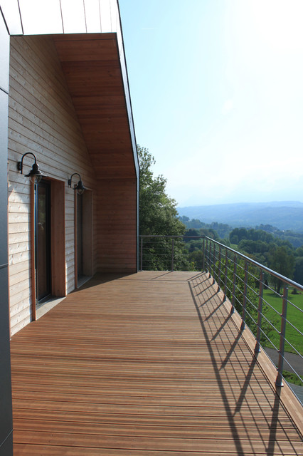 chalet A contemporary-traedaeck
