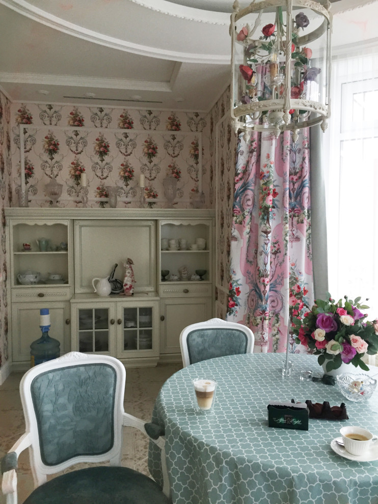 квартира в французском стиле в процессе декорирования