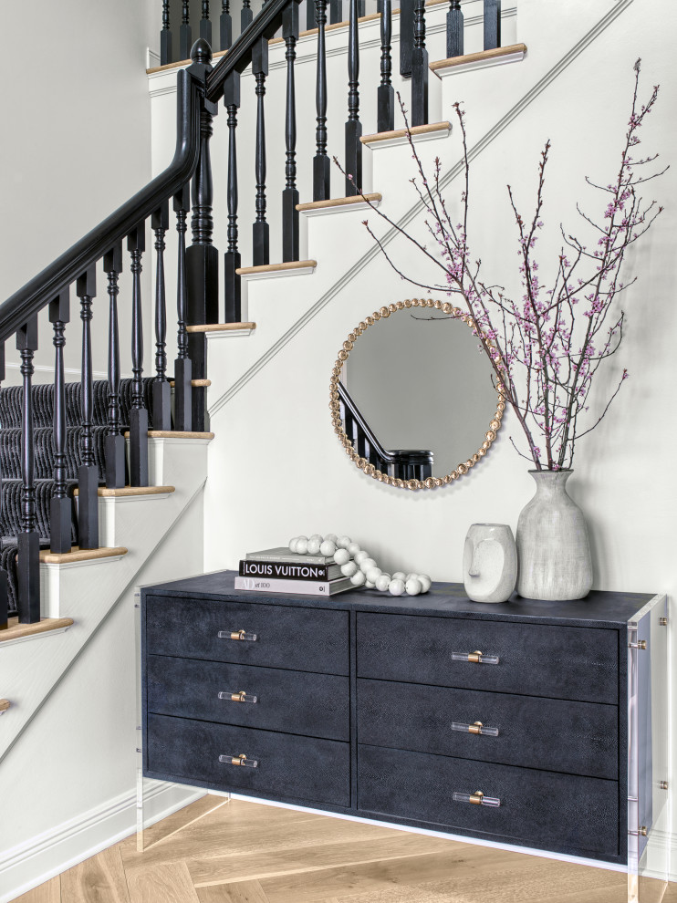 Project Refined Vibe - Modern - Entry - St Louis - by Chelsea Design ...