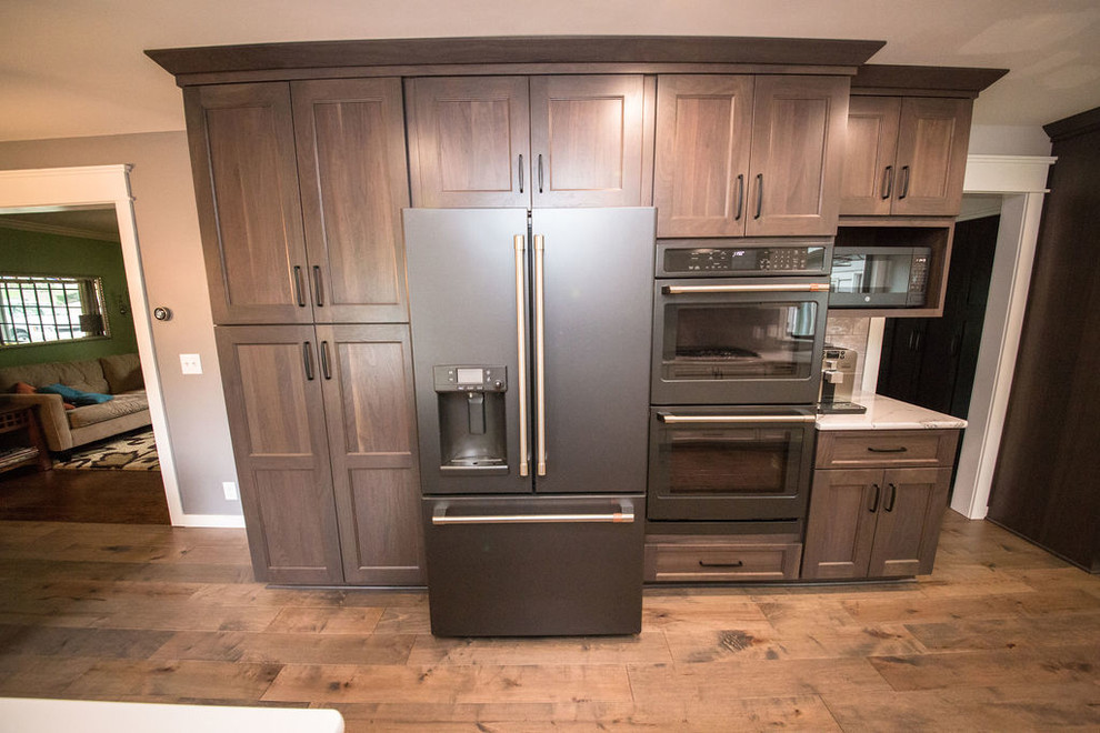 Inspiration for a transitional kitchen remodel in Omaha