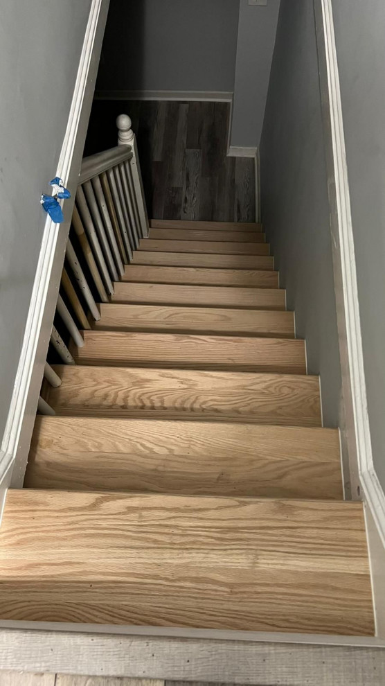 Installation: Hardwood floors & steps