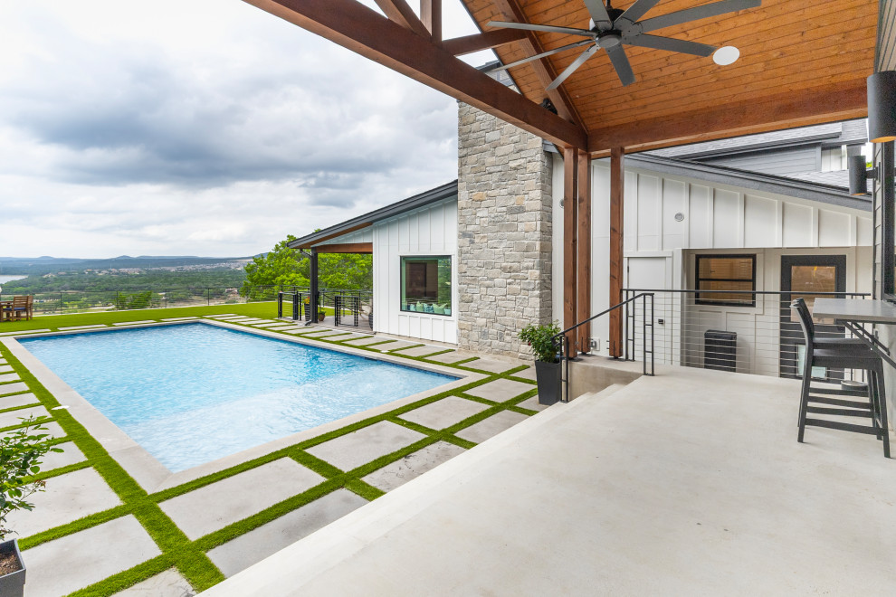 6302 Lynn Lane - Reit Above It All