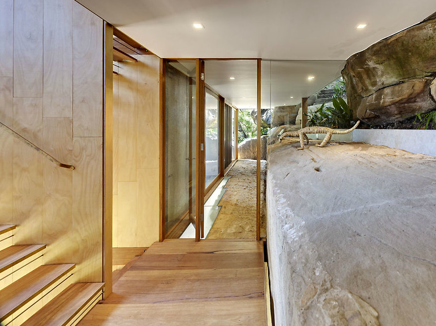 Inspiration for a contemporary hallway in Sydney.