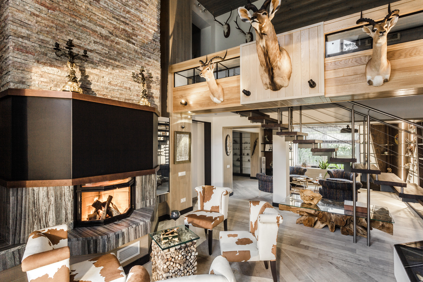 Дом охотника в современном стиле