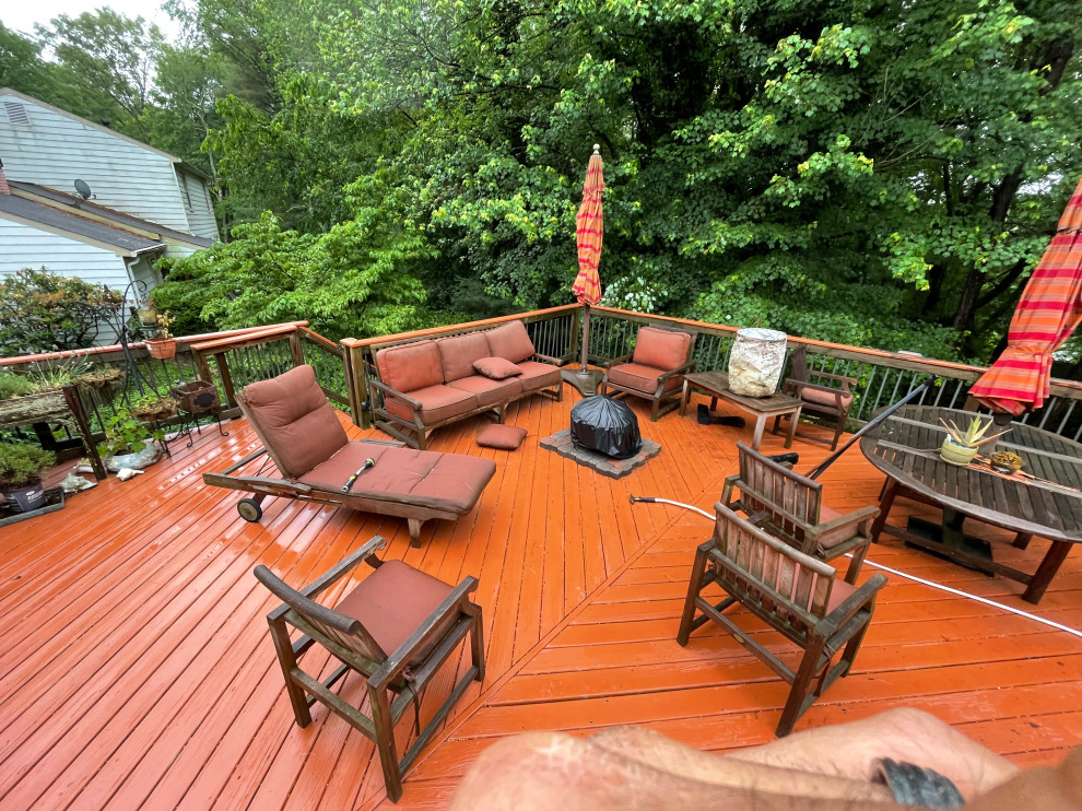 Composite deck boards replacement