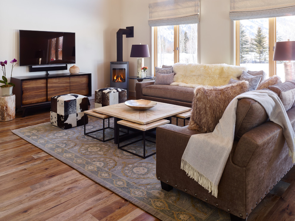 Home design - transitional home design idea