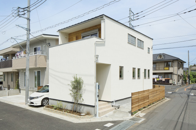 ナチュラルモダンハウス moderno-fachada