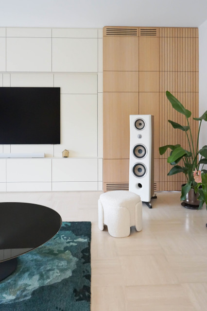Sources living-room