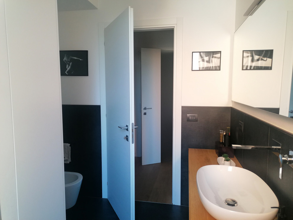 Bagno b&w
