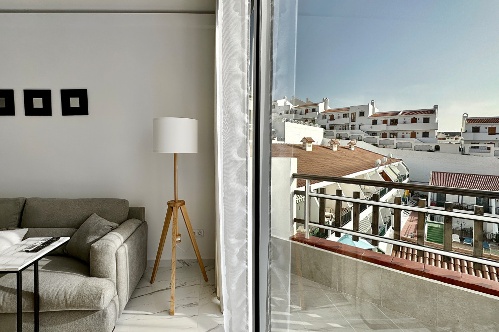 Tenrooms. Ap.en Los Cristianos (realizado)