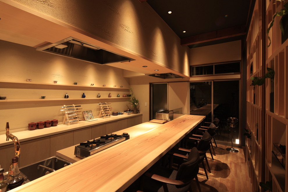 Photo of an asian kitchen in Yokohama.