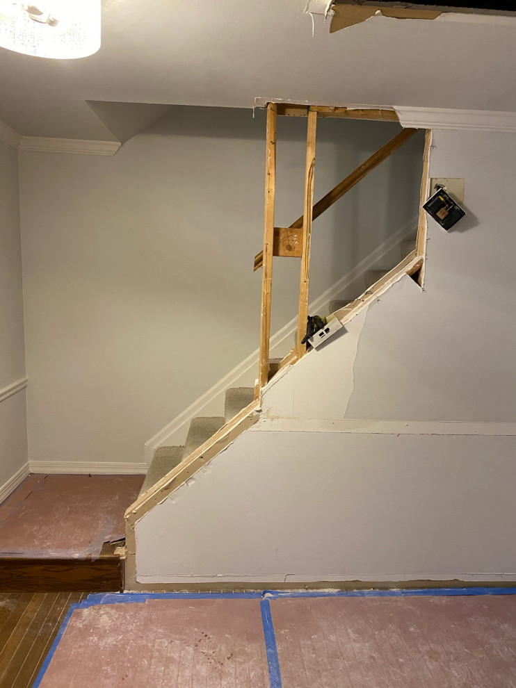 stair rail ideas with support post in center