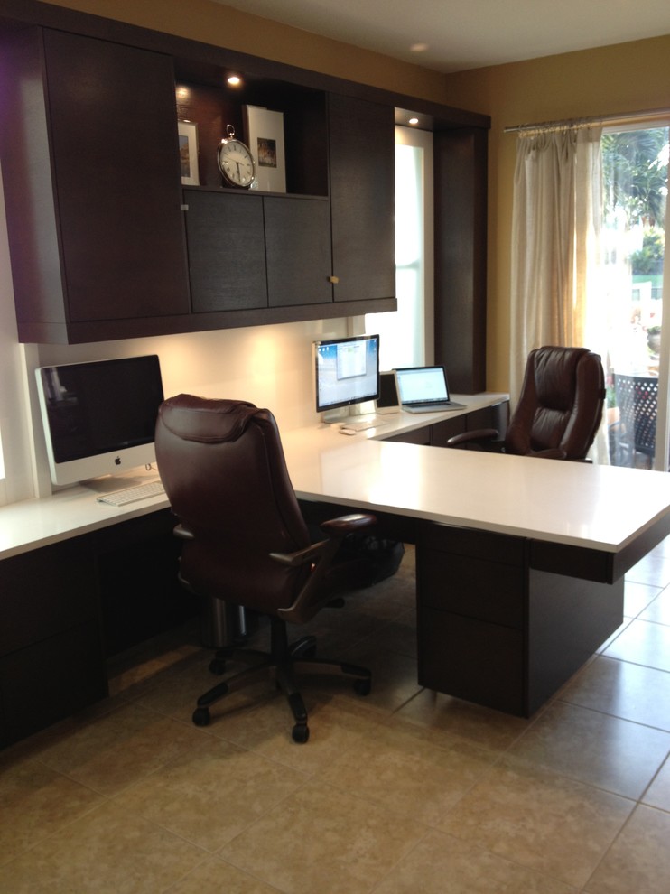 Photo of a home office in Miami.