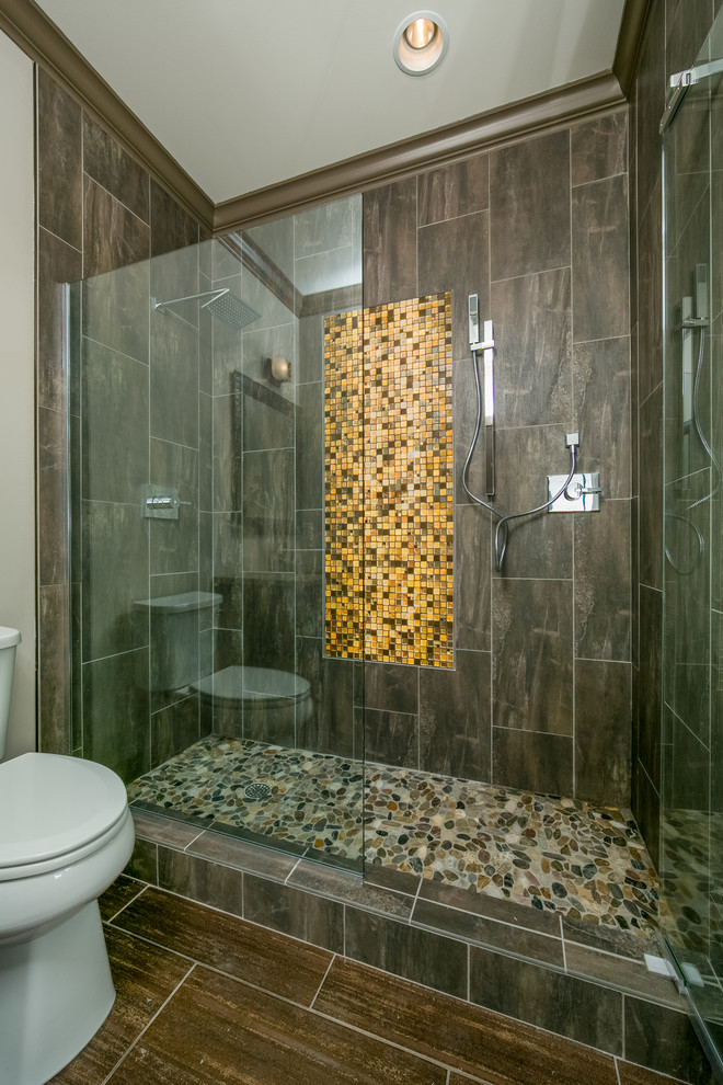 Mid-sized contemporary bathroom in Other with an alcove shower, a two-piece toilet, yellow tile, mosaic tile, beige walls and porcelain floors.