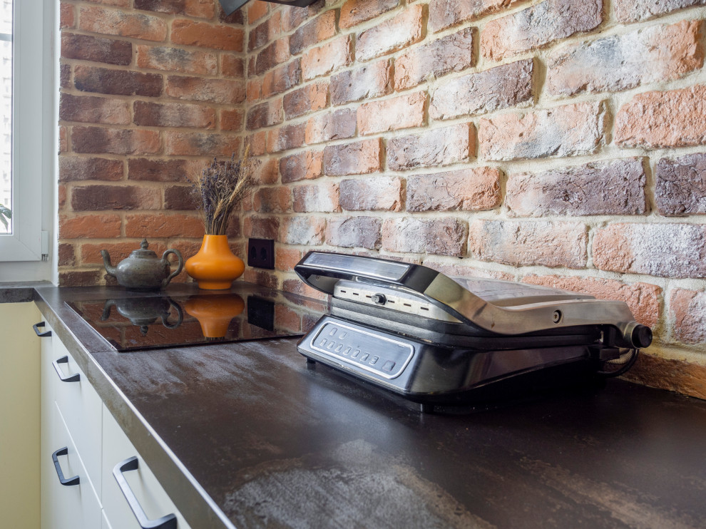 Кухня в стиле неоклассика без верхних модулей