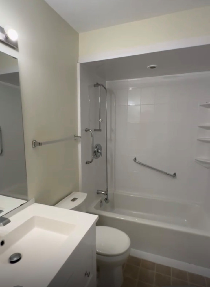 Oakville Walk in Bathroom Remodel Before