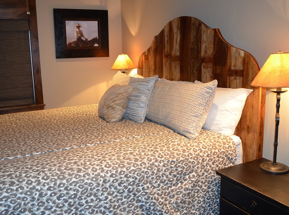 Bedroom - rustic bedroom idea