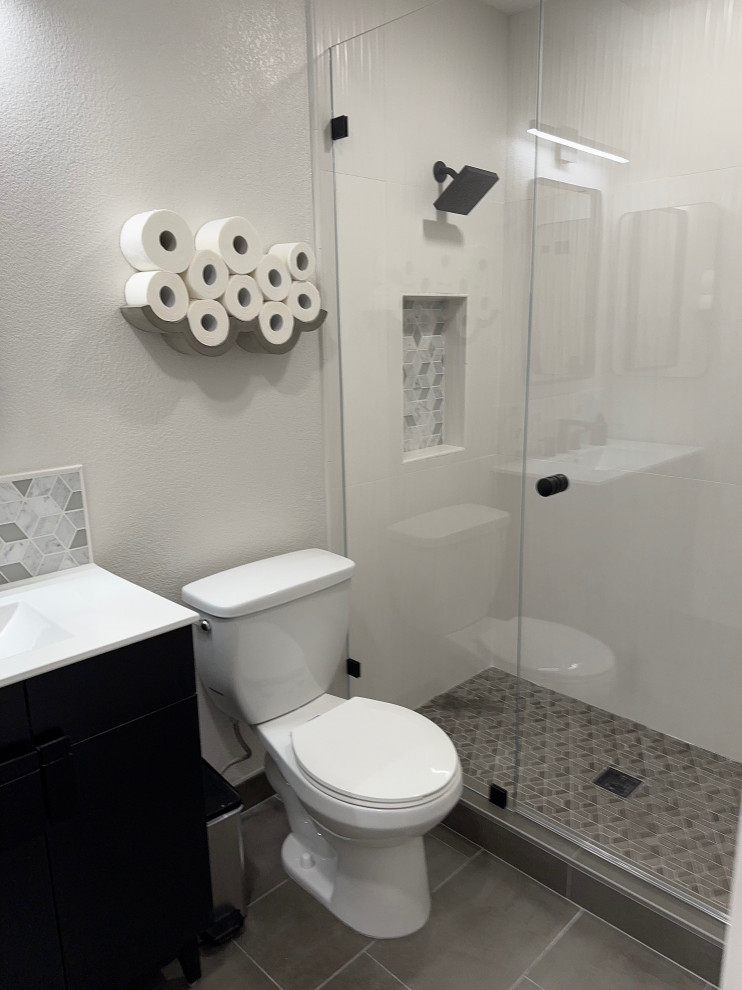 Hanson Guest Bathroom 2024