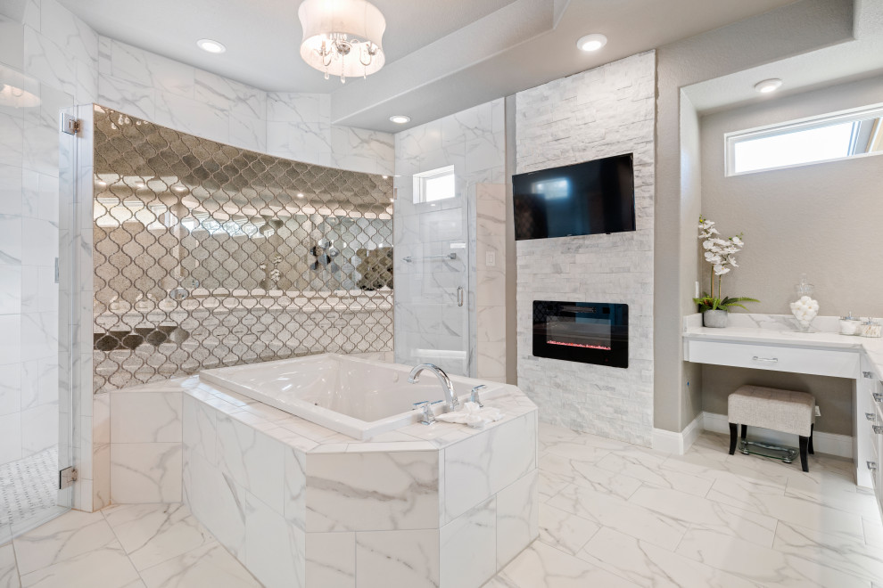 Example of a transitional bathroom design in Austin